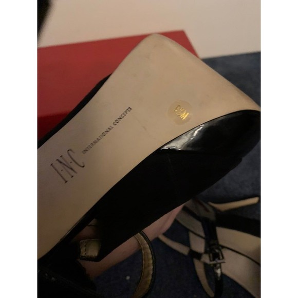 Platform Peep Toe Heels - Picture 4 of 7